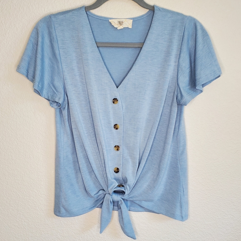 PINQUE Tie-up Crop Top